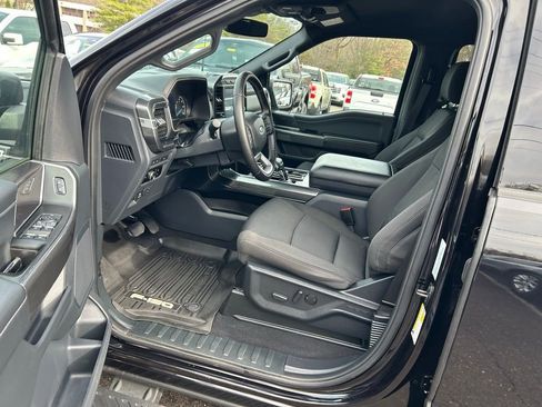 Certified 2023 Ford F150 XLT w/ Equipment Group 302A High image 17