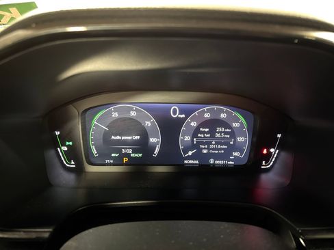 Used 2026 Honda CR-V Sport Touring image 15