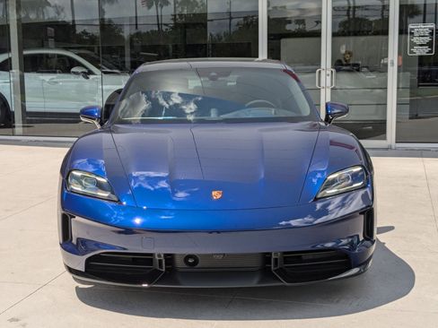 New 2025 Porsche Taycan GTS AWD/4WD image 6