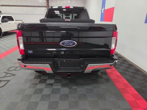 Used 2019 Ford F250 Lariat w/ Lariat Ultimate Package image 13
