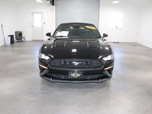 Used 2023 Ford Mustang Premium image 18