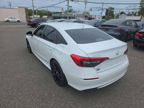 Used 2022 Honda Civic Sport image 4
