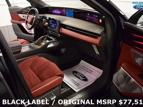 Used 2024 Lincoln Nautilus Black Label image 25