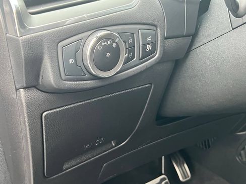 Used 2023 Ford Edge ST AWD/4WD image 25