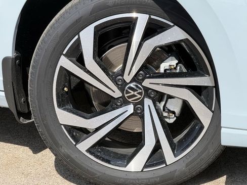 New 2026 Volkswagen Jetta SEL FWD image 6