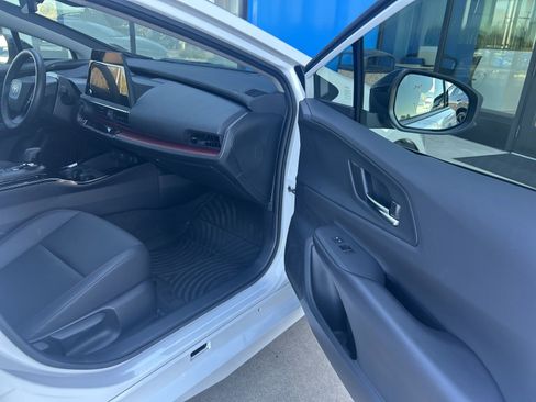 Used 2023 Toyota Prius Prime image 16