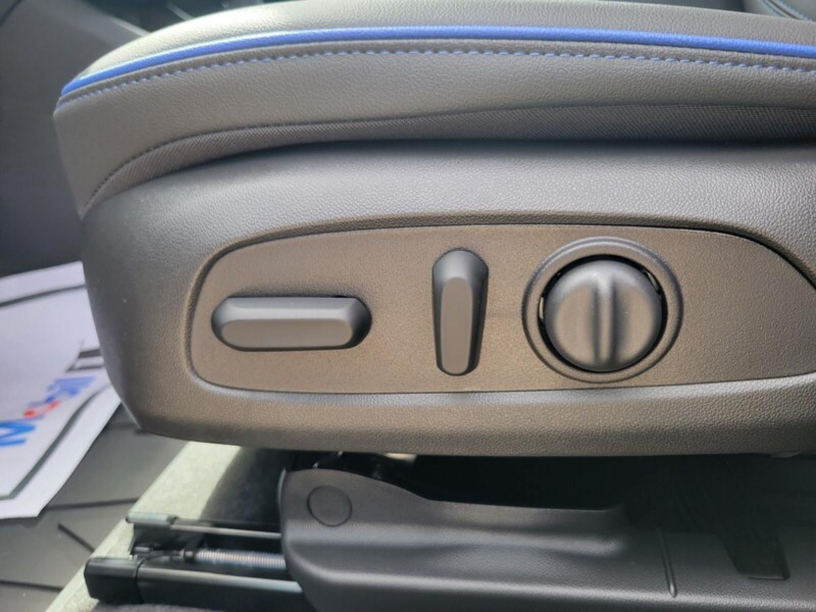 New 2026 Buick Envista Sport Touring w/ Convenience I Package FWD image 13