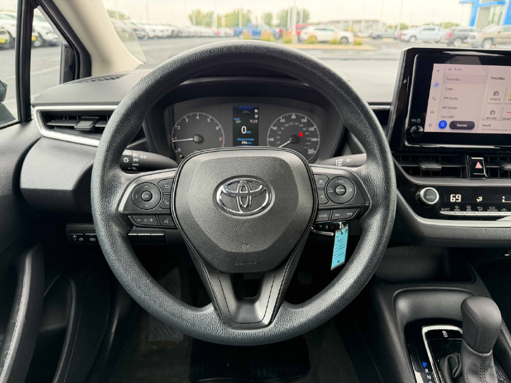 Used 2024 Toyota Corolla LE FWD image 35