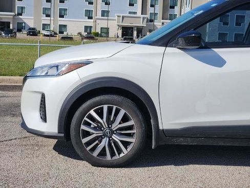 Certified 2024 Nissan Kicks SV FWD image 6