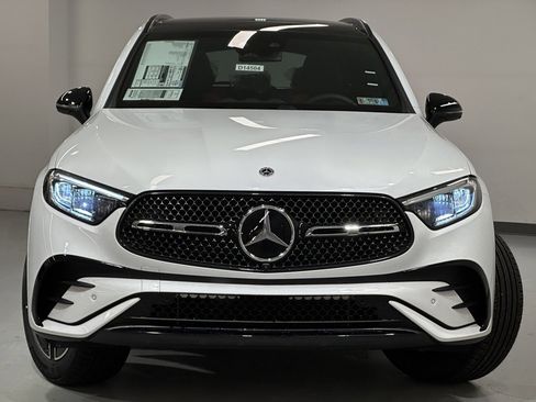 New 2026 Mercedes-Benz GLC 300 4MATIC image 3