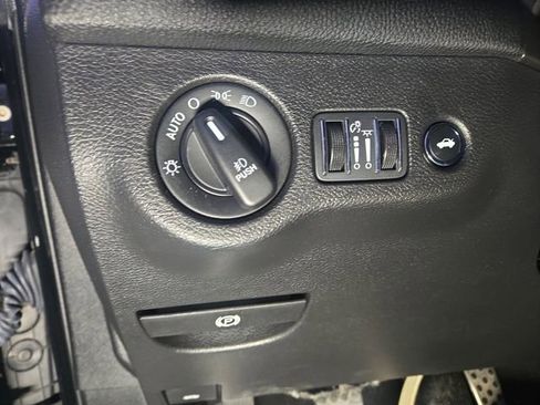 Used 2020 Dodge Challenger R/T Scat Pack image 6