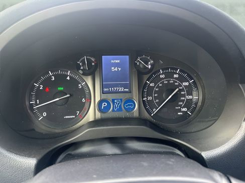 Used 2019 Lexus GX 460 Premium image 27