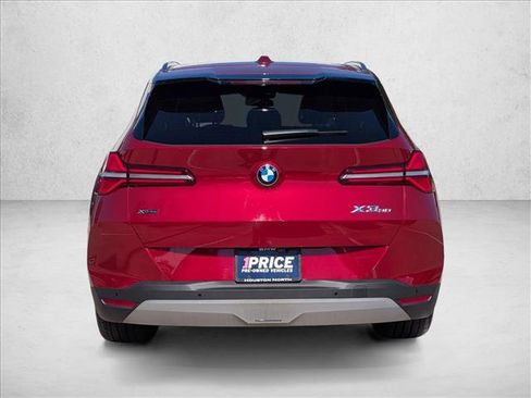 Certified 2025 BMW X3 xDrive30i w/ Premium Package image 7