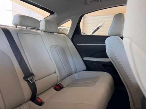 Used 2025 Hyundai Sonata SEL image 32