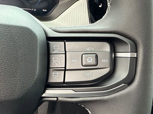 New 2026 Jeep Cherokee Laredo AWD/4WD image 31