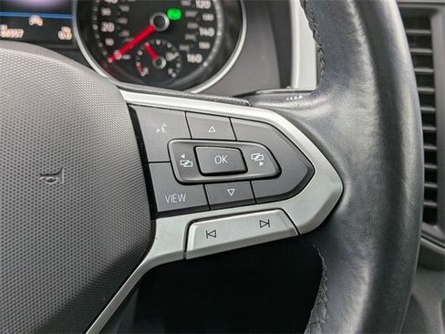 Used 2020 Volkswagen Atlas Cross Sport SE image 14