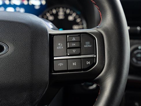 Used 2023 Ford Expedition Limited RWD image 32