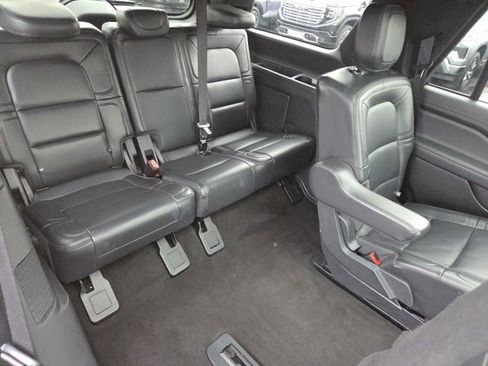 Used 2024 Lincoln Navigator Premiere image 33