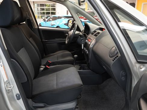 Used 2008 Suzuki SX4 Sedan FWD image 29