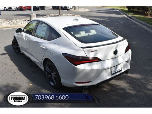 New 2025 Acura Integra A-Spec image 8