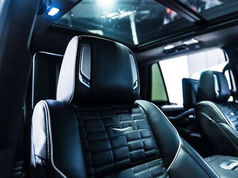 Used 2024 Cadillac Escalade V image 33