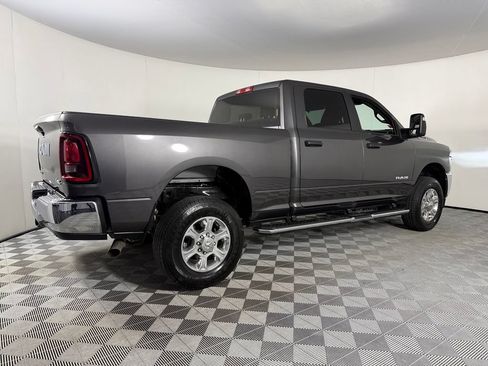 Used 2026 RAM 2500 Big Horn AWD/4WD image 8