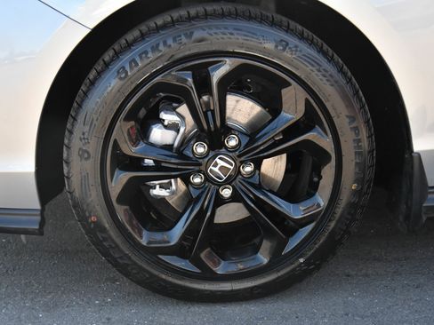 Used 2025 Honda Accord SE image 12