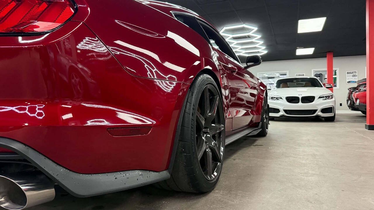 Used 2021 Ford Mustang Shelby GT500 w/ Carbon Fiber Track Pack RWD image 13
