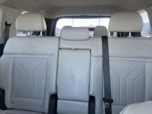 Used 2025 Hyundai Santa Fe SEL FWD image 21