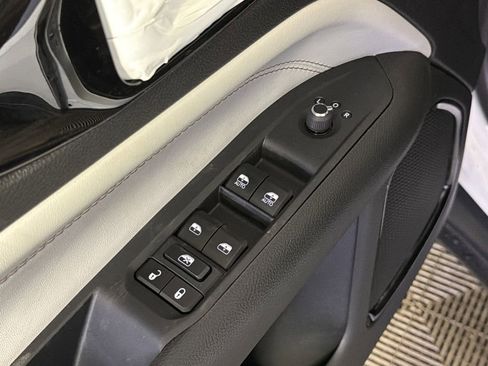 New 2025 Jeep Compass Limited AWD/4WD image 12