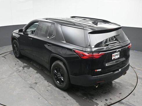 Used 2022 Chevrolet Traverse LT w/ Midnight/Sport Edition image 46