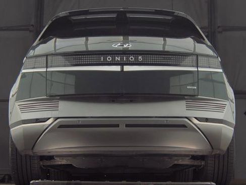 Used 2024 Hyundai Ioniq 5 Limited image 7