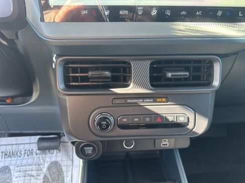 New 2025 Ford Maverick XLT w/ XLT Luxury Package image 24