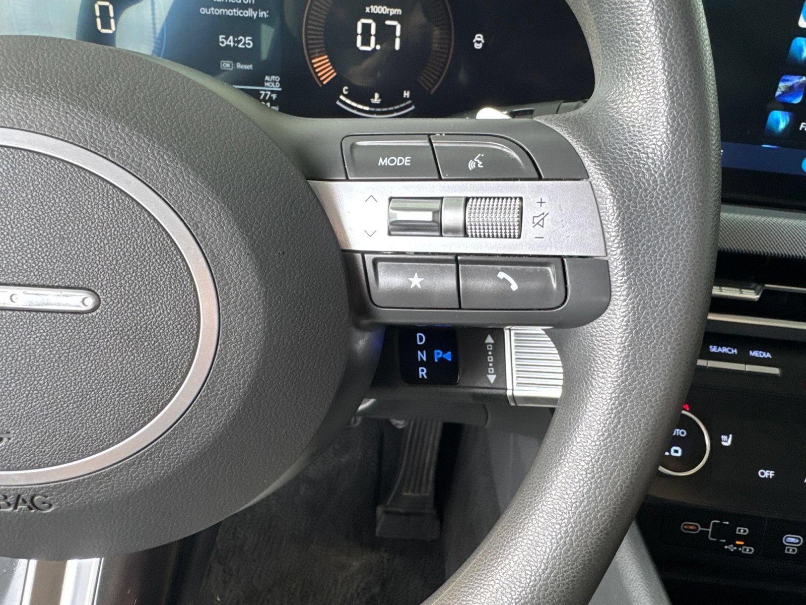 Used 2025 Hyundai Sonata SEL FWD image 22