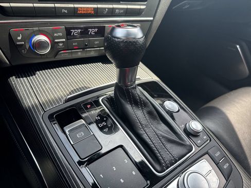 Used 2014 Audi RS 7 Prestige AWD/4WD image 21