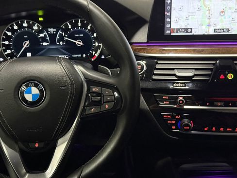 Used 2017 BMW 540i xDrive image 28