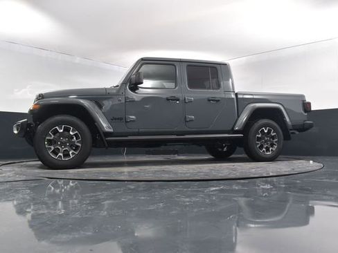 New 2026 Jeep Gladiator Sport AWD/4WD image 44