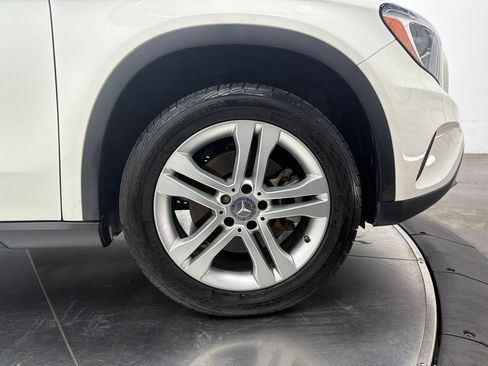 Used 2015 Mercedes-Benz GLA 250 image 7