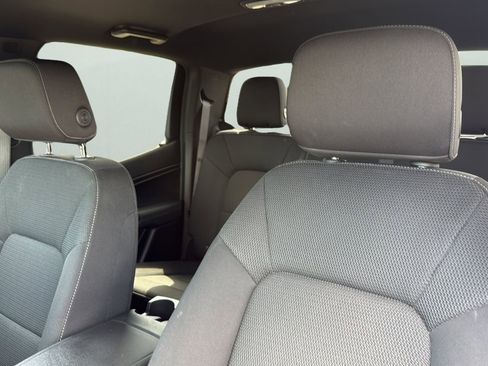 Used 2023 Chevrolet Colorado LT w/ LT Convenience Package RWD image 9