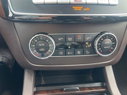 Used 2018 Mercedes-Benz GLS 450 4MATIC image 19