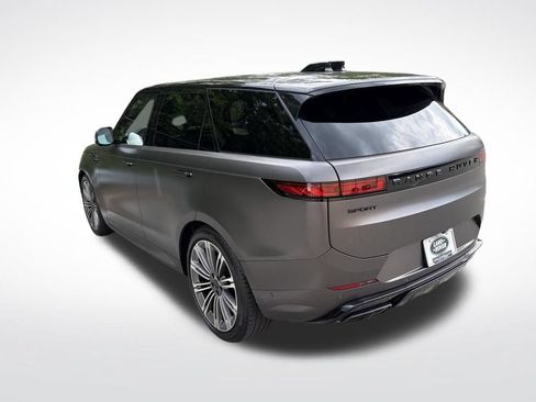 Used 2026 Land Rover Range Rover Sport Dynamic SE AWD/4WD image 8
