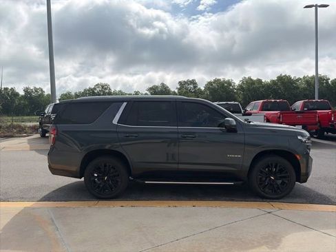 Used 2021 Chevrolet Tahoe LT w/ LT Signature Package AWD/4WD image 6