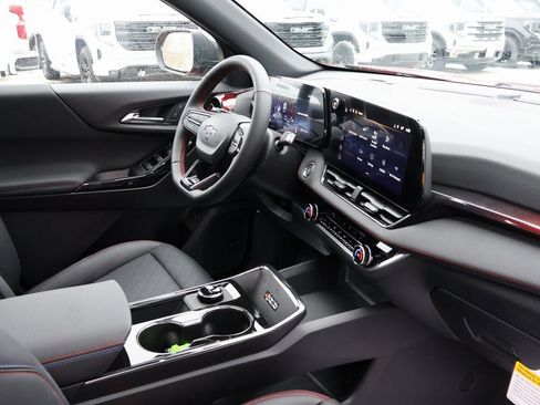 New 2026 Chevrolet Equinox RS w/ Safety and Technology Package AWD/4WD image 36
