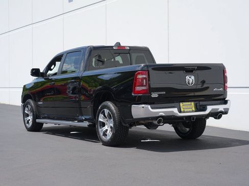 Used 2023 RAM 1500 Laramie AWD/4WD image 5