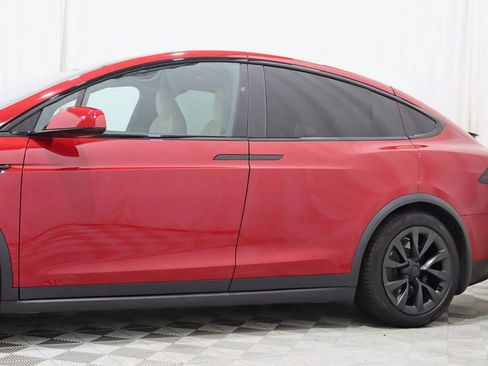 Used 2022 Tesla Model X Plaid AWD/4WD image 3