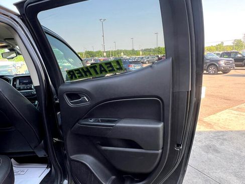 Used 2019 Chevrolet Colorado ZR2 image 14