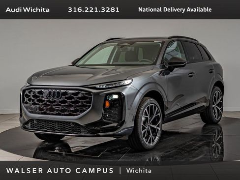 New 2026 Audi Q3 quattro 2.0T AWD/4WD image 1