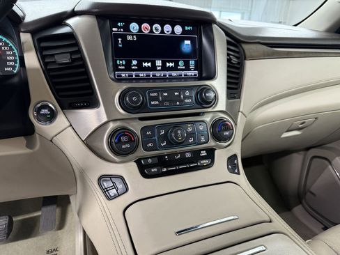 Used 2018 GMC Yukon XL Denali w/ Denali Ultimate Package image 15