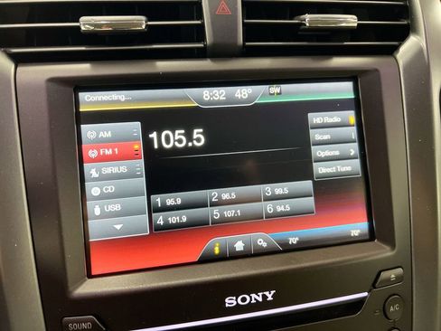 Used 2016 Ford Fusion Titanium image 14