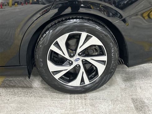 Used 2020 Subaru Legacy Premium image 11